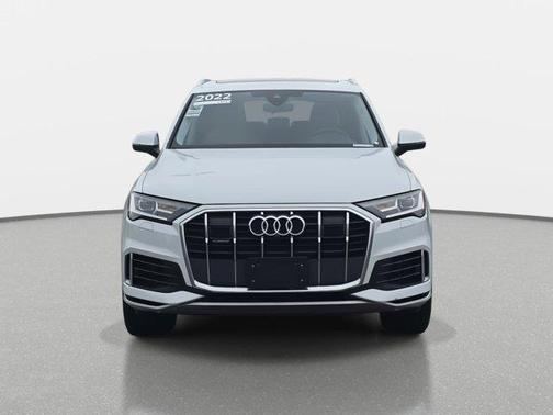 2022 Audi Q7 55 Premium Plus