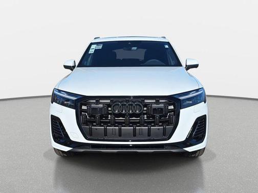 2026 Audi Q7 55 Premium Plus