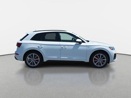 2024 Audi Q5 e 55 S line Premium Plus