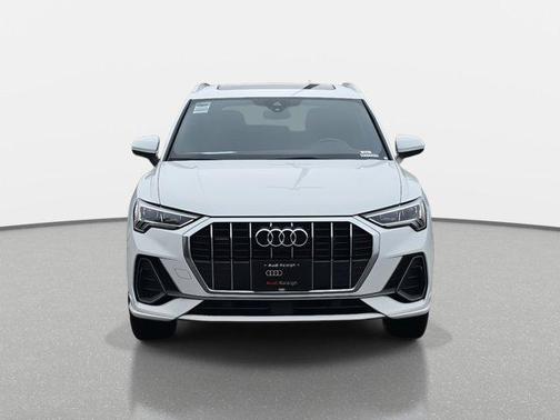 2023 Audi Q3 45 S line Premium Plus
