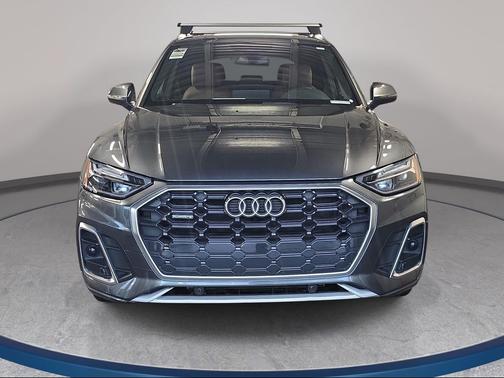 Daytona Gray Pearl Effect 2023 Audi Q5 45 S line Premium