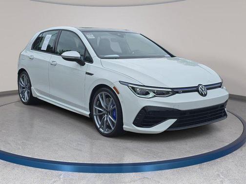 Pure White 2024 Volkswagen Golf R 2.0T DSG