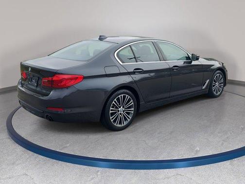 2019 BMW 530 xDrive