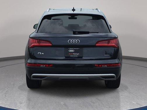 Moonlight Blue Metallic 2020 Audi Q5 45 Premium Plus