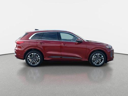 2025 Audi Q5 Prestige TFSI quattro S tronic