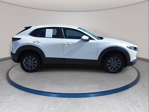 Snowflake White Pearl Mica 2022 Mazda CX-30 2.5 S