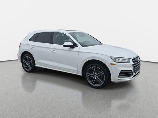 2018 Audi SQ5 3.0T Premium Plus