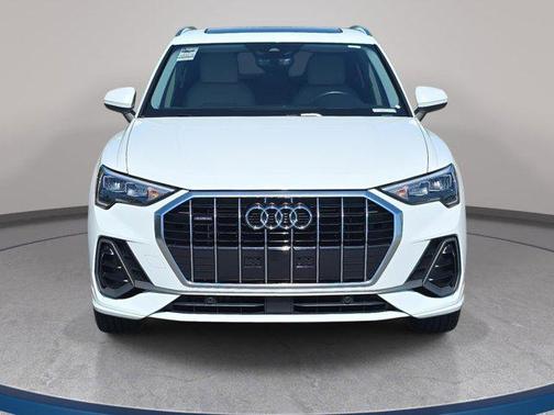 Glacier White Metallic 2020 Audi Q3 45 S line Premium
