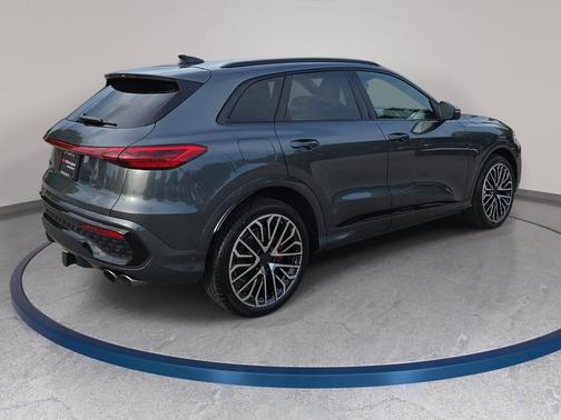 Daytona Gray Metallic 2026 Audi SQ5 3.0T Premium Plus