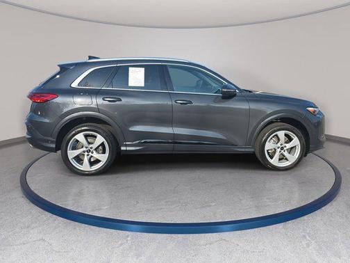 2025 Audi Q5 Premium Plus TFSI quattro S tronic