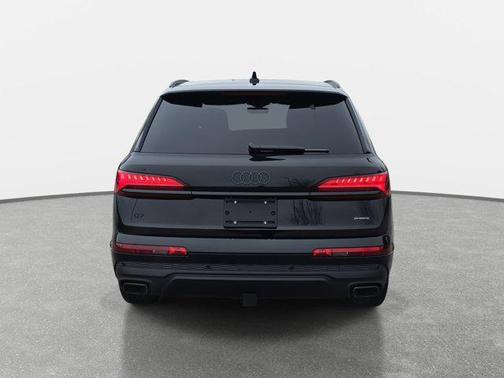 2026 Audi Q7 55 Premium Plus