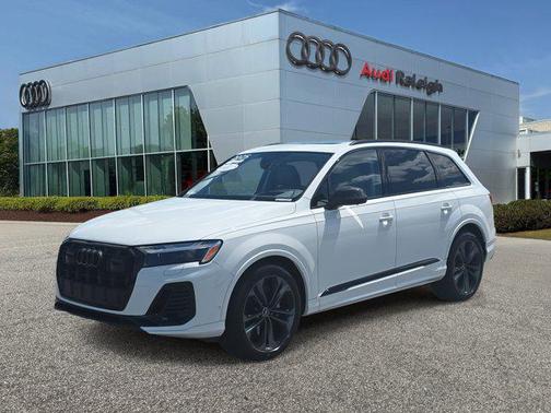 2025 Audi Q7 55 Prestige