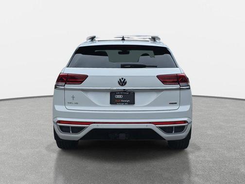2022 Volkswagen Atlas Cross Sport 3.6L V6 SEL Premium R-Line