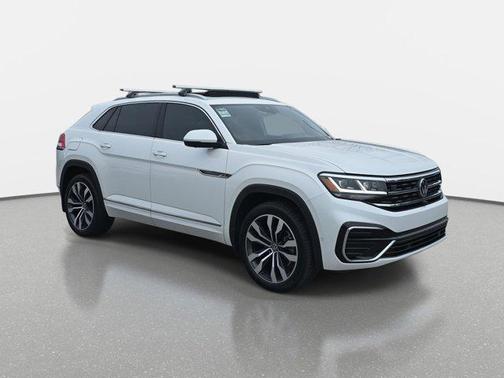 2022 Volkswagen Atlas Cross Sport 3.6L V6 SEL Premium R-Line