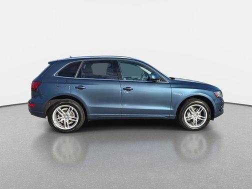 2015 Audi Q5 2.0T Premium Plus