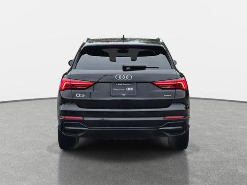 2022 Audi Q3 45 S line Premium Plus