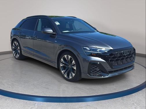 Daytona Gray 2026 Audi Q8 55 Premium Plus