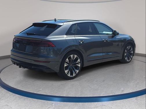 Daytona Gray 2026 Audi Q8 55 Premium Plus