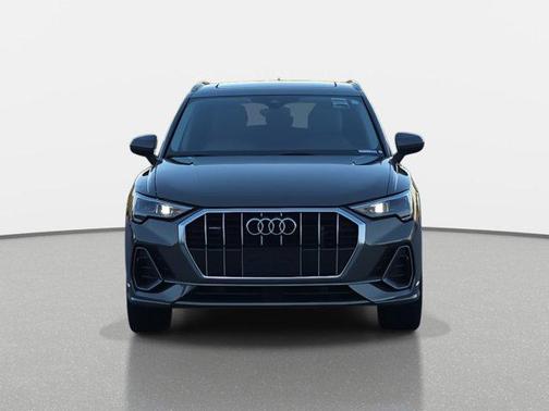 2022 Audi Q3 45 S line Premium