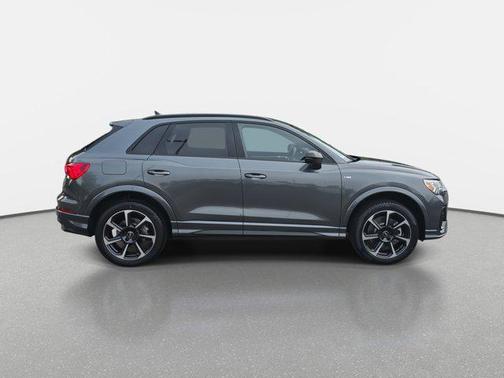 2025 Audi Q3 45 S line Premium Plus