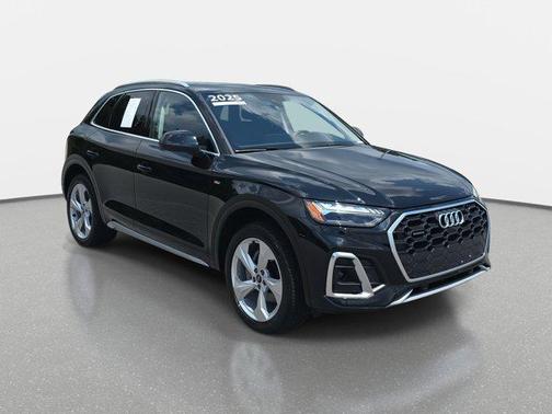 2025 Audi Q5 45 S line Prestige