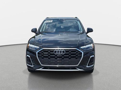 2025 Audi Q5 45 S line Prestige