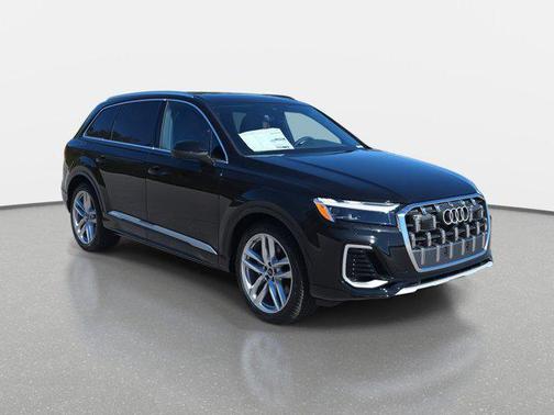 2025 Audi Q7 55 Premium Plus