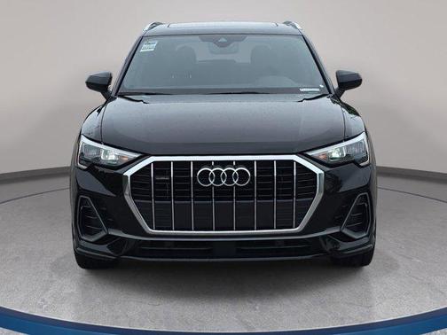 Mythos Black Metallic 2021 Audi Q3 45 S line Premium