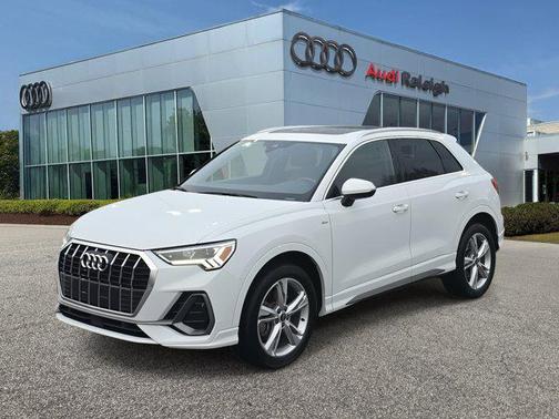 2022 Audi Q3 45 S line Premium Plus
