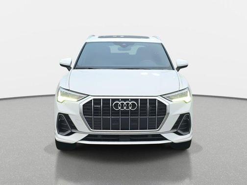 2022 Audi Q3 45 S line Premium Plus