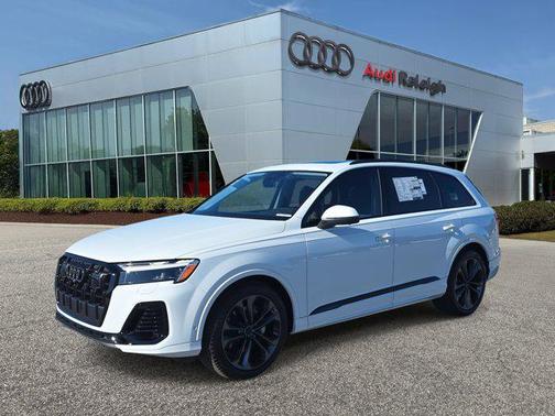 2026 Audi Q7 55 Premium Plus