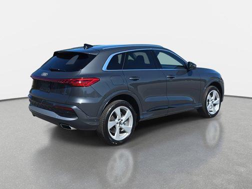 2025 Audi Q5 Premium Plus TFSI quattro S tronic