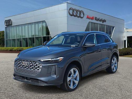 2025 Audi Q5 Premium Plus TFSI quattro S tronic