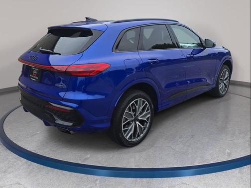 Blue 2026 Audi Q5 Premium Plus TFSI quattro S tronic