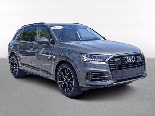 2021 Audi Q7 55 Prestige