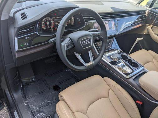2021 Audi Q7 55 Prestige