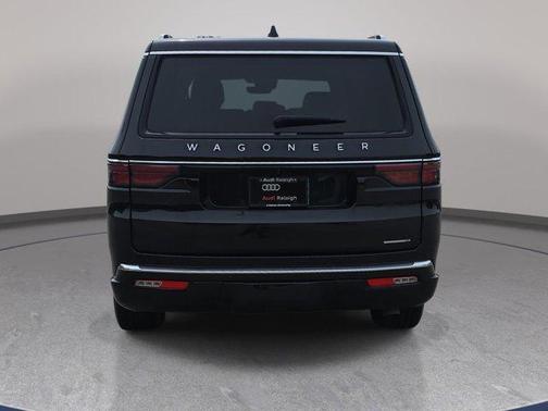 Diamond Black Crystal Pearlcoat 2024 Jeep Wagoneer L Series II 4x2