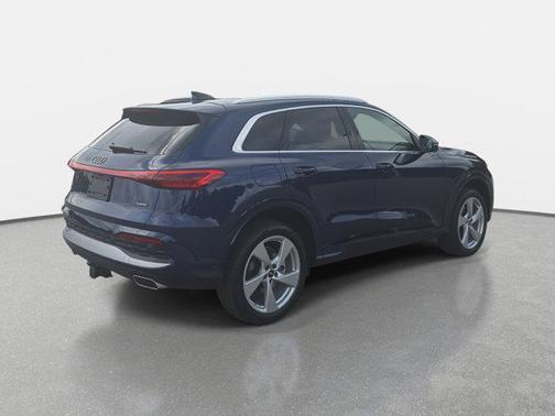 2025 Audi Q5 Premium Plus TFSI quattro S tronic