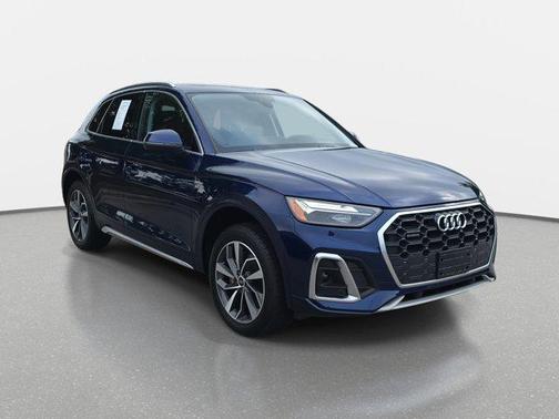 2022 Audi Q5 45 S line Premium