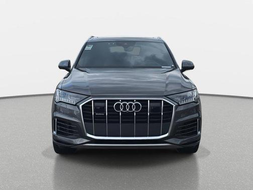 2021 Audi Q7 55 Prestige