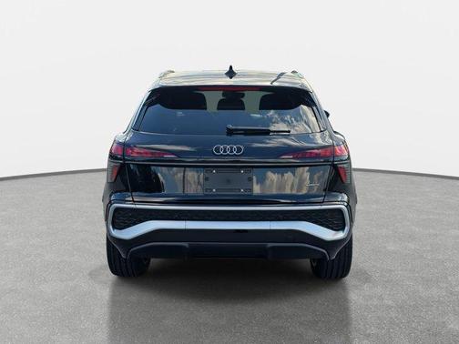 2026 Audi Q3 S line
