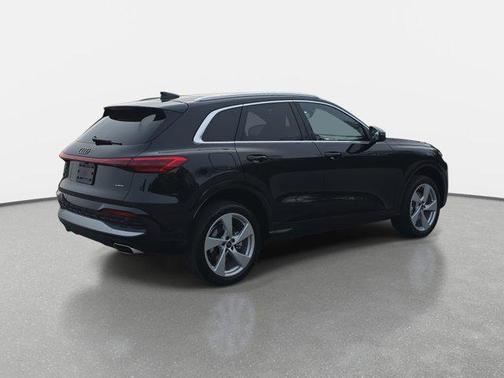 2025 Audi Q5 Premium Plus TFSI quattro S tronic