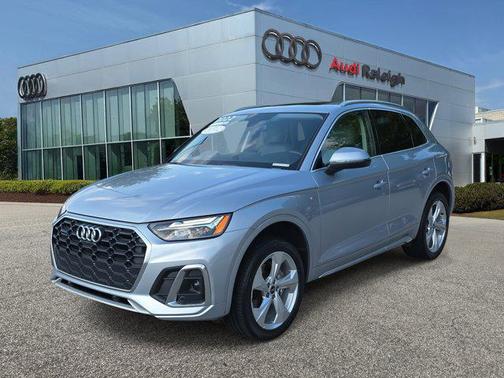 2022 Audi Q5 45 S line Premium Plus
