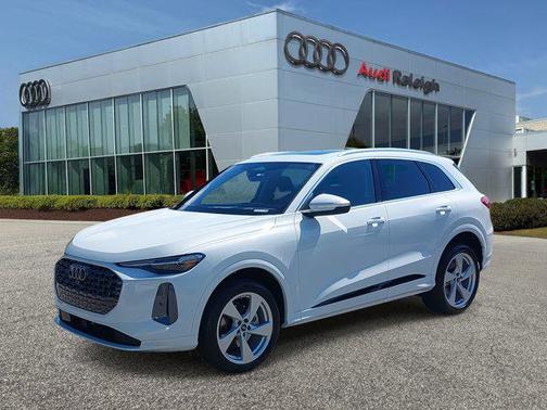 2025 Audi Q5 Premium Plus