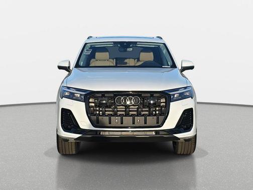 2026 Audi Q7 45 Premium Plus