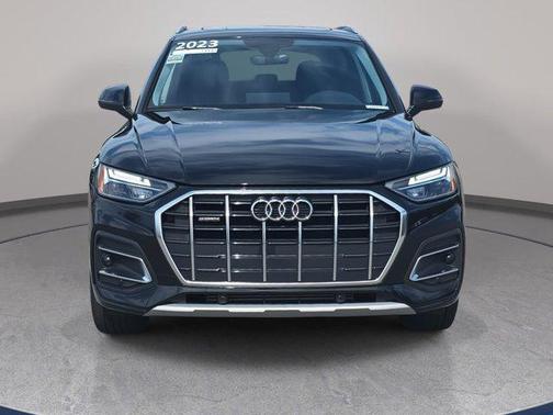 2023 Audi Q5 40 Premium