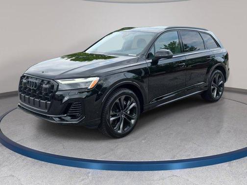 Mythos Black Metallic 2026 Audi Q7 55 Premium Plus
