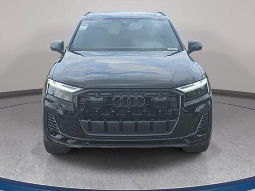 Mythos Black Metallic 2026 Audi Q7 55 Premium Plus