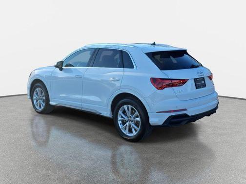 2025 Audi Q3 45 S line Premium Plus
