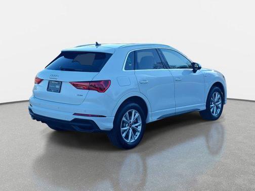 2025 Audi Q3 45 S line Premium Plus